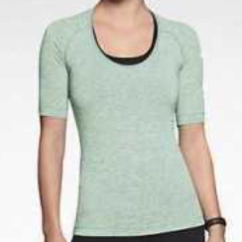 Nike pro fitted studio half sleeve top 589373